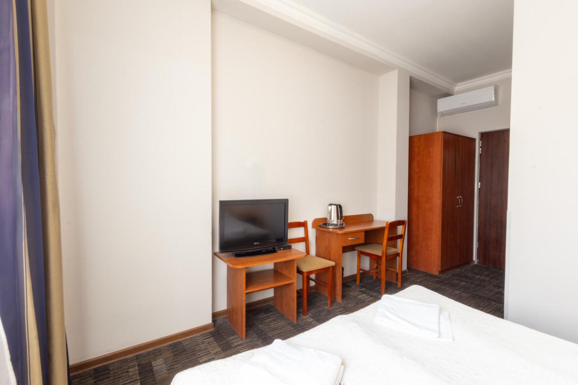 Noclegi Stadion Bed & Breakfast Warschau Exterior foto