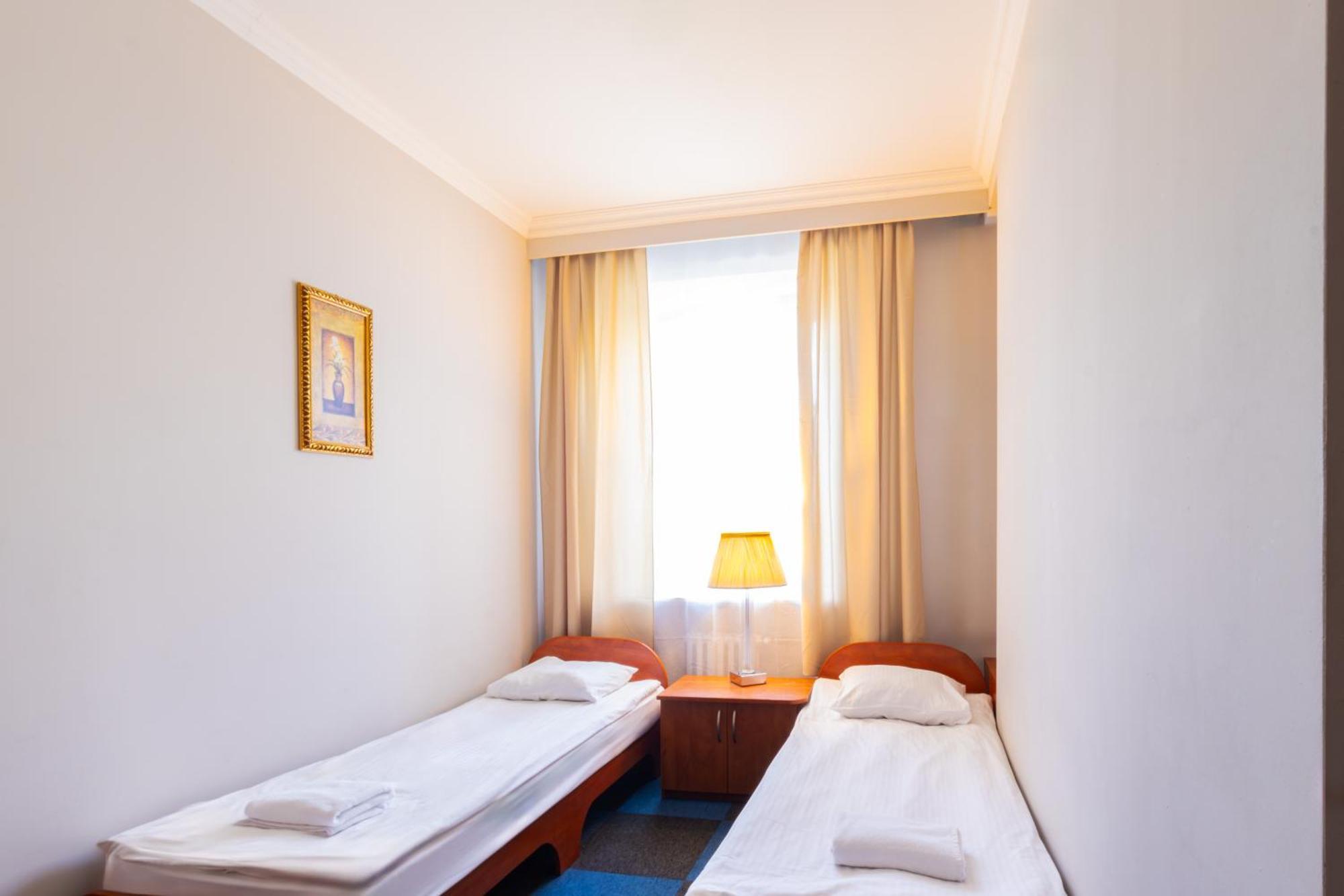 Noclegi Stadion Bed & Breakfast Warschau Exterior foto