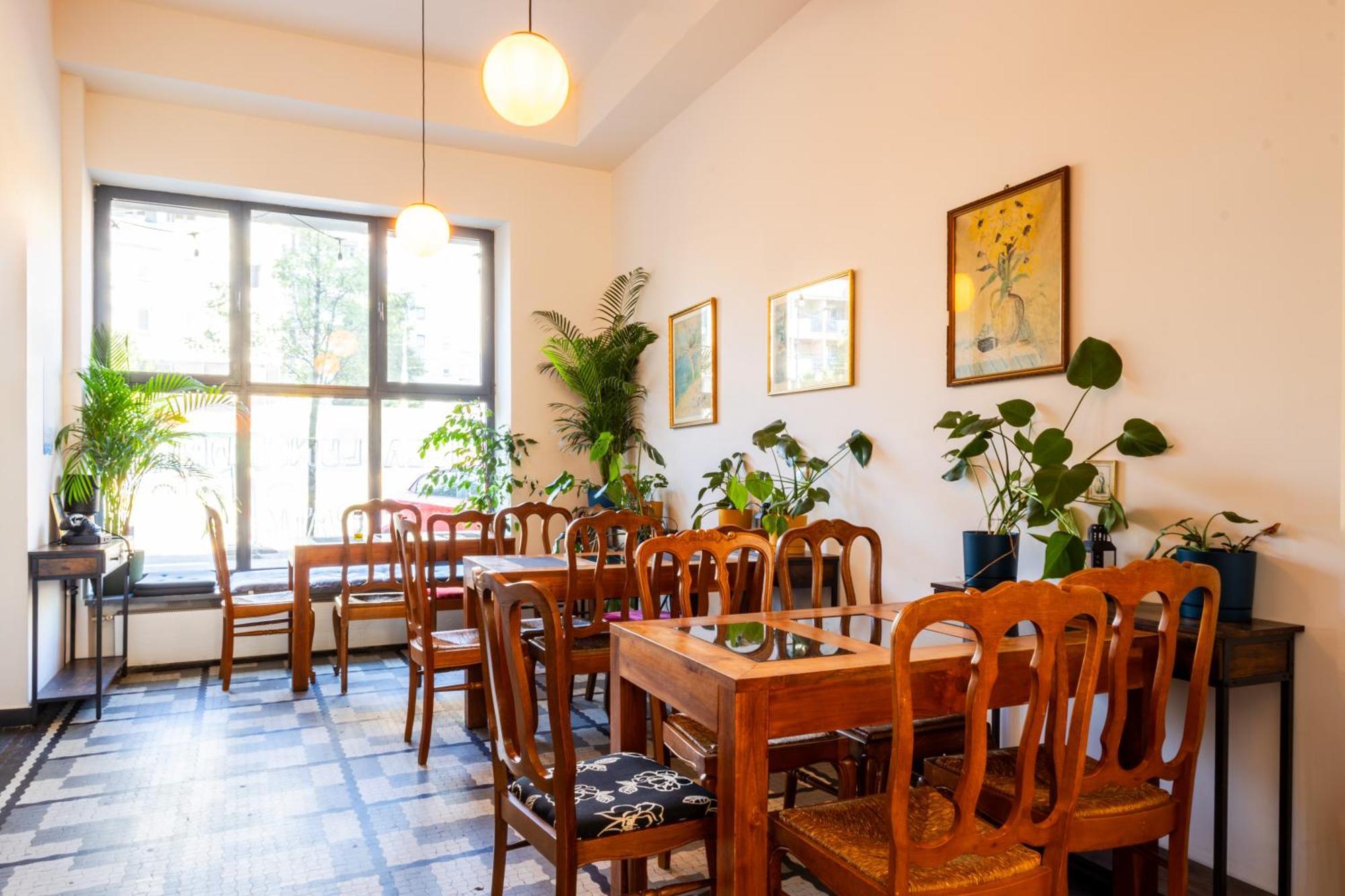 Noclegi Stadion Bed & Breakfast Warschau Exterior foto