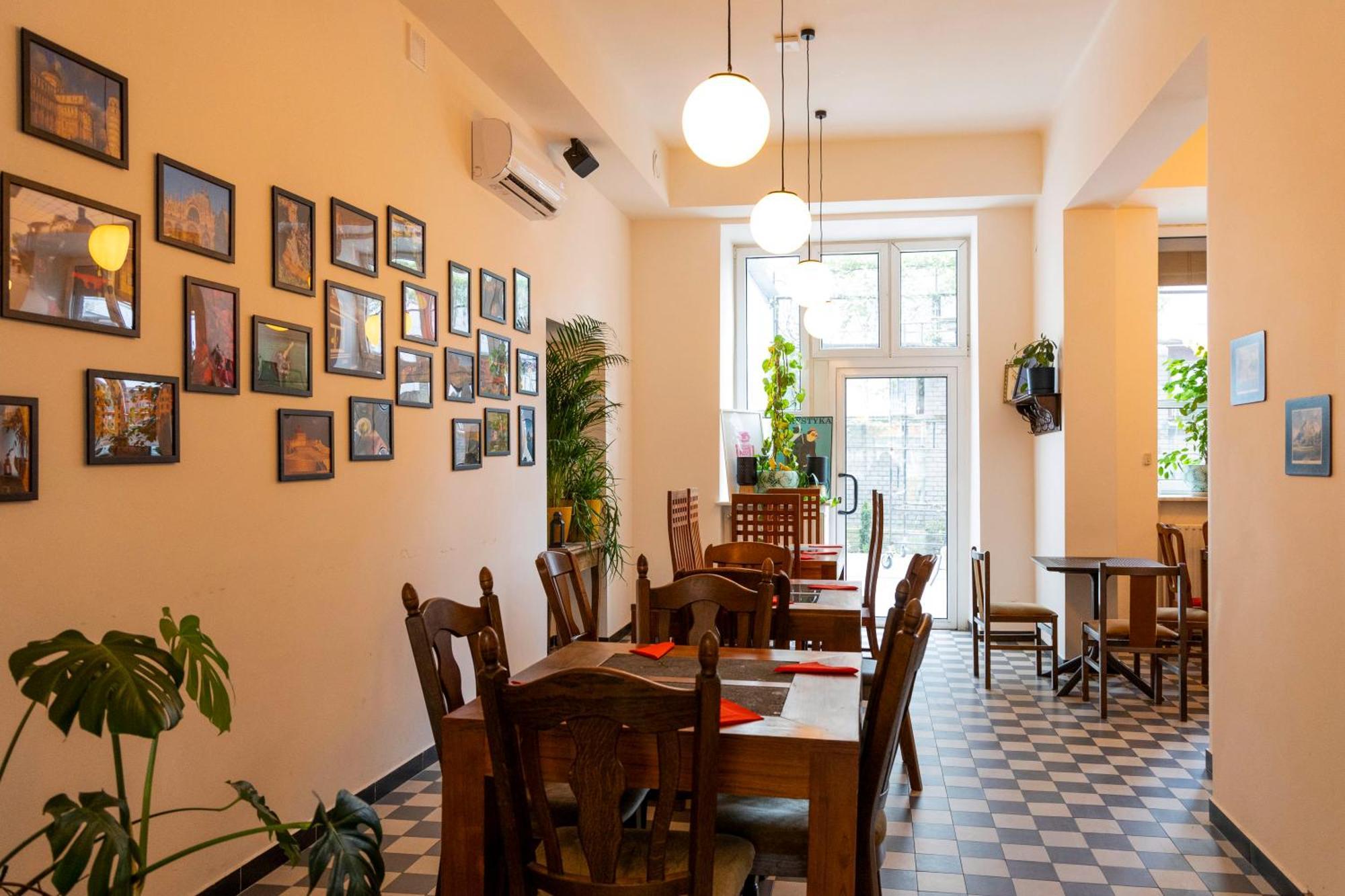 Noclegi Stadion Bed & Breakfast Warschau Exterior foto