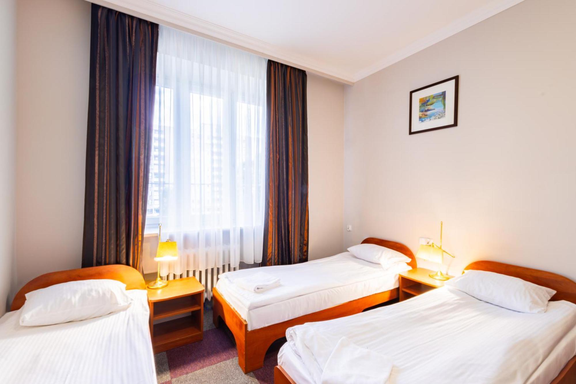 Noclegi Stadion Bed & Breakfast Warschau Exterior foto
