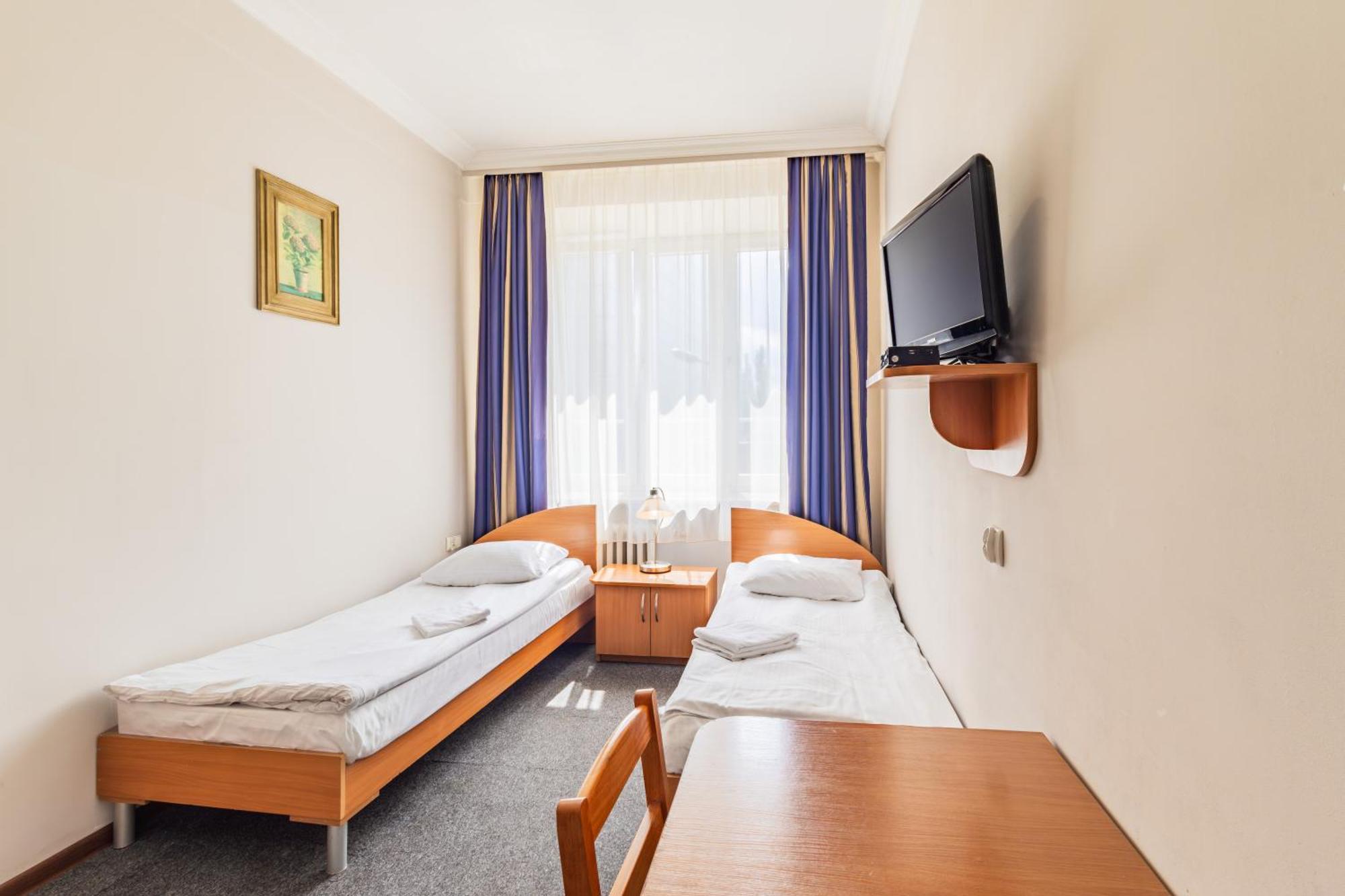 Noclegi Stadion Bed & Breakfast Warschau Exterior foto