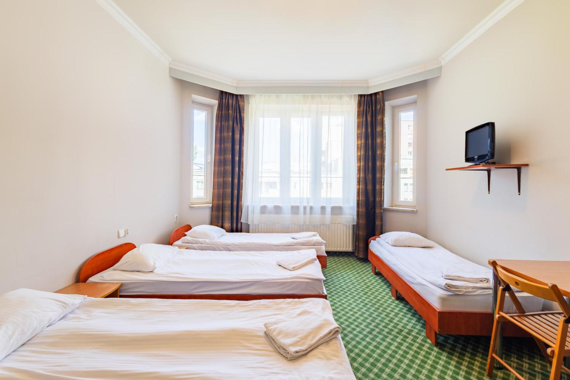 Noclegi Stadion Bed & Breakfast Warschau Exterior foto